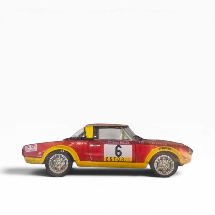 Miniatura Fiat 124 Abarth Spider WRC Portugal 1974 – Markku Alén / Kivimäki – Selada