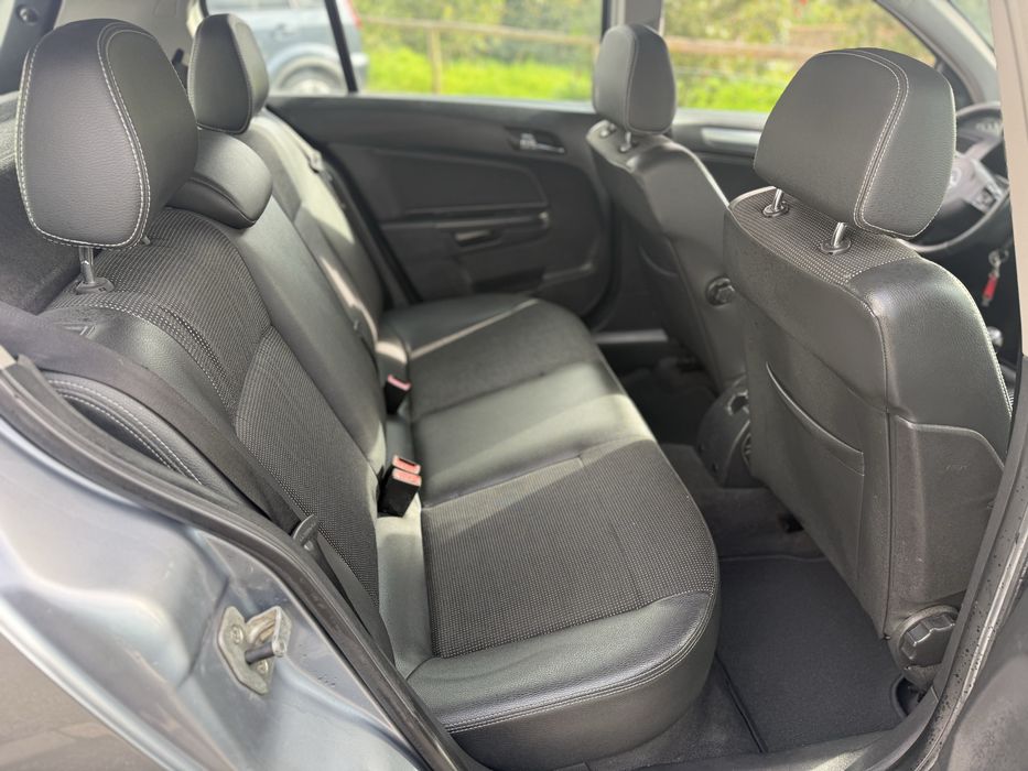 OPEL ASTRA COSMO 1.3 Cdti (Gasóleo) 2007