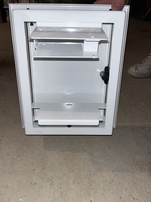 Drzwi drzwiczki rewizyjne metalowe 27/30