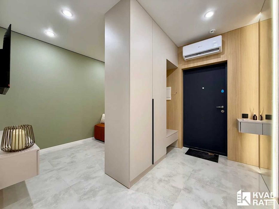 Новинка!!! Стильна півторачка в Манхеттені