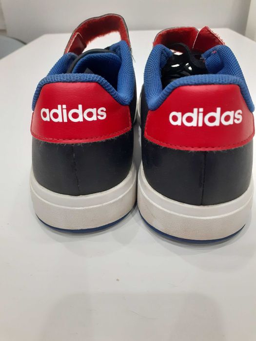 Dziecięce buty Adidas Grand Court Spider-Man Marvel r. 34 (21 cm) rzep JS0742
