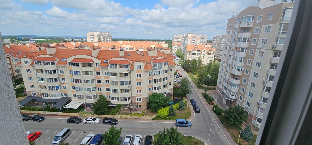 Продаю дворівневу квартиру 4 км Київ Терміново