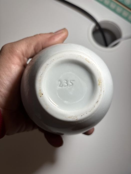Small round jug437280092665958401