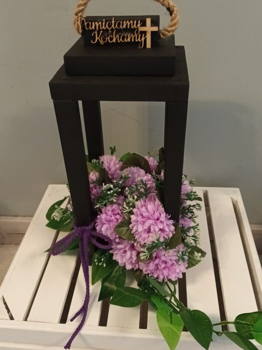 Lampion z chryzantemami