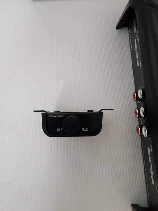 Підсилювач автомобільний Pioneer