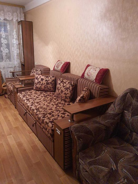 Здам кімнату (без господарів) - метро Чернігівська, ринок Юність.
