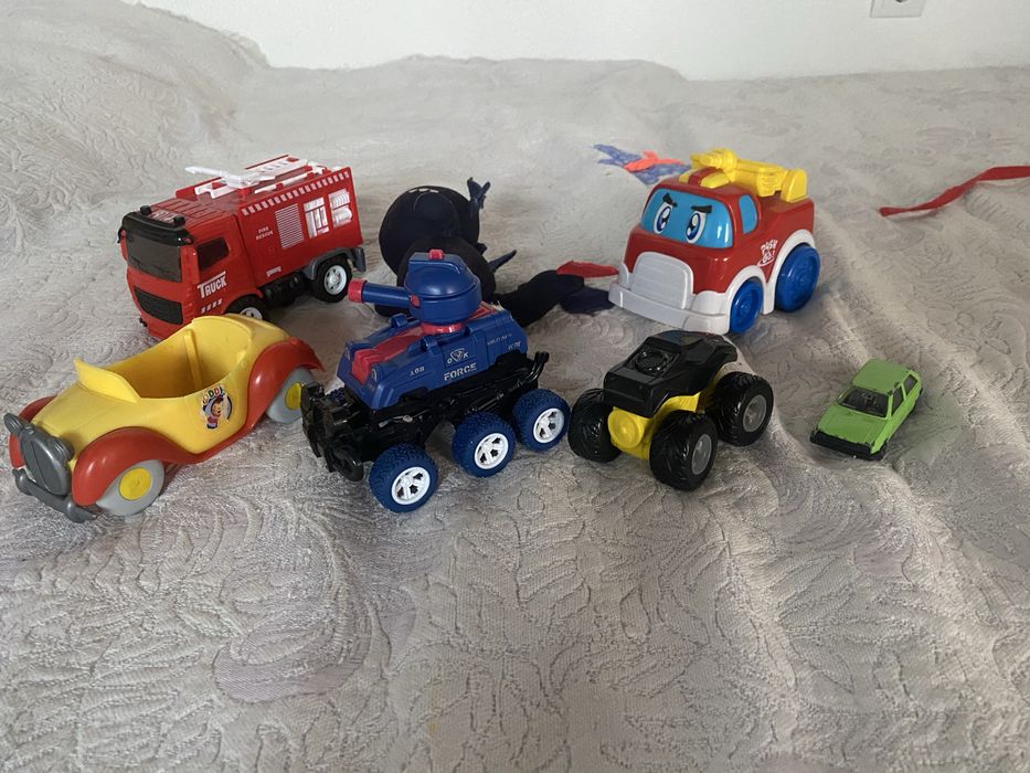 Brinquedos Carros Dragao de peluche