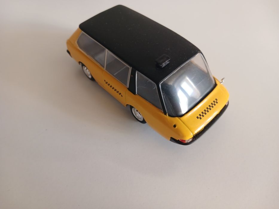 Колекційна машинка ВНІІТЕ-ПТ випуск 87 Автолегенди СРСР