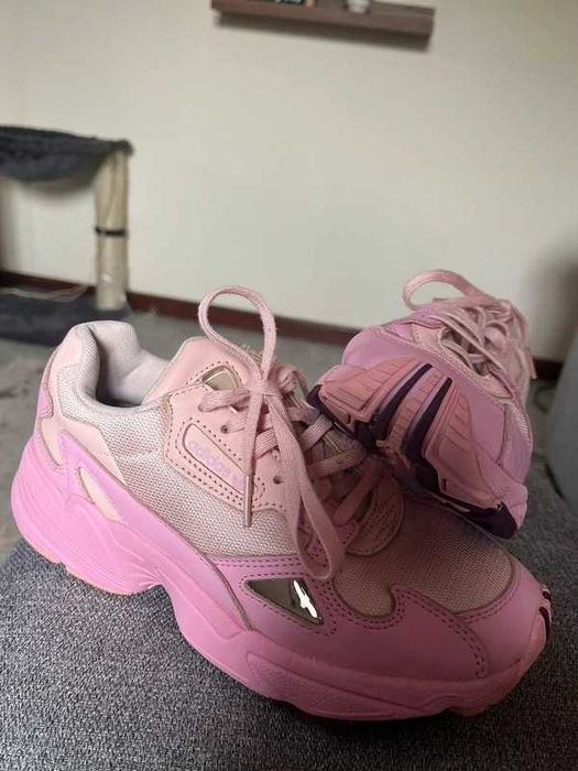 Sapatilhas Adidas Torsion