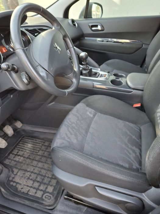 Sprzedam Peugot 3008