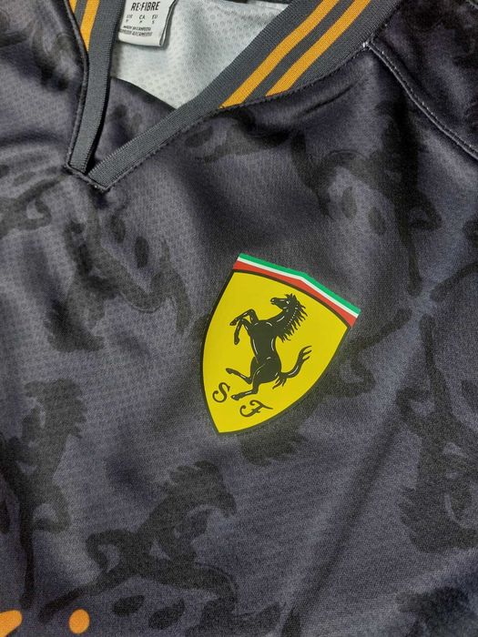 Camisola Ferrari x Ano do Cavalo