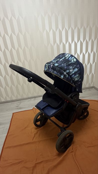 Продам дитячу коляску