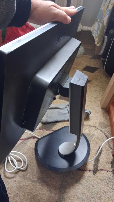 Monitor PHILIPS LED Brilliance 220P lpv 22"