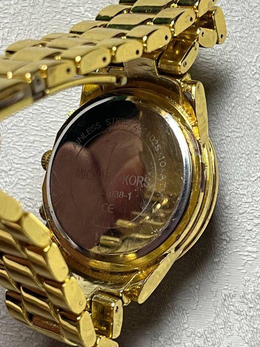 Часы Michael Kors