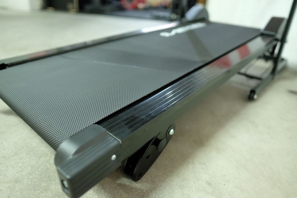 Slantboard - The reverse treadmill