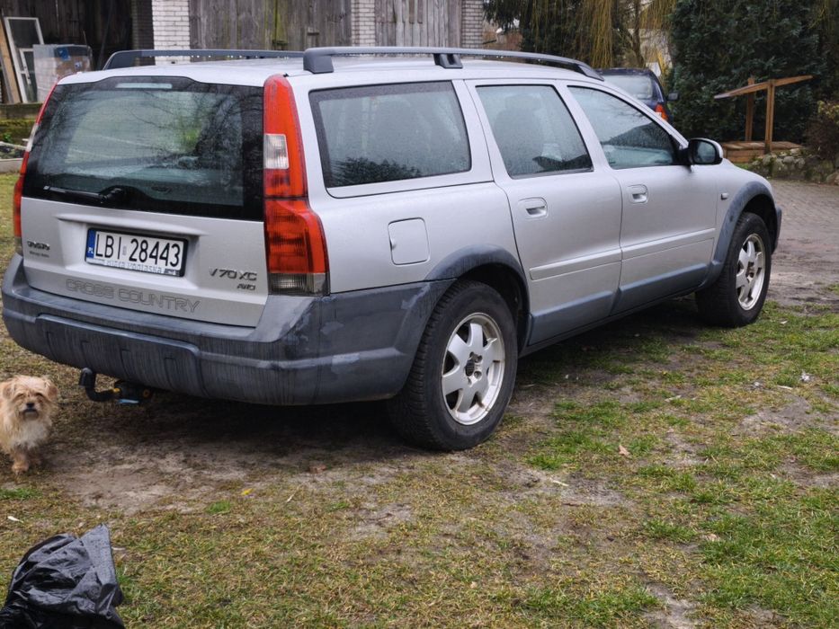Volvo XC70 2.4T 200KM 01r.