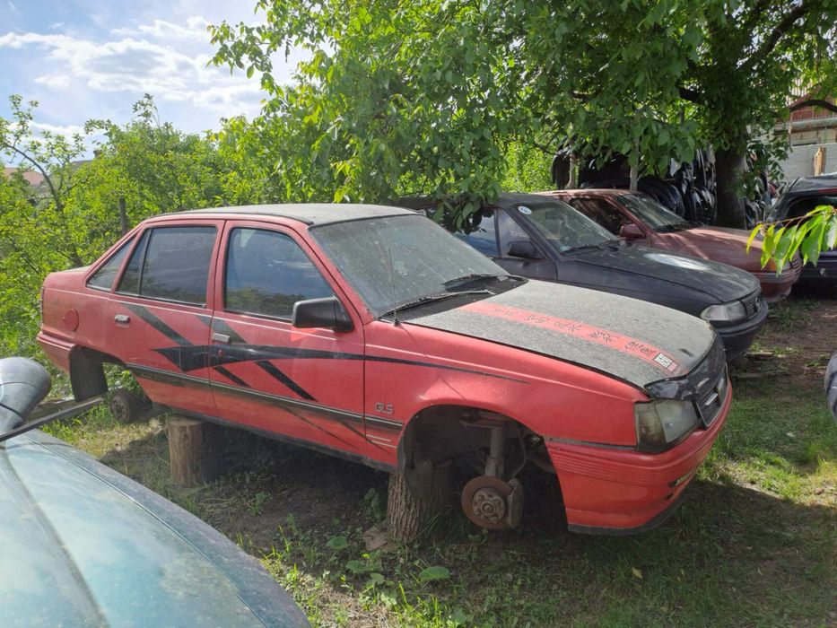 Шрот/ опель кадетт