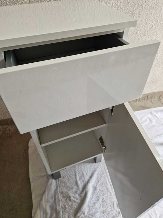 Mesa cozinha + movel + molduras - como novo!