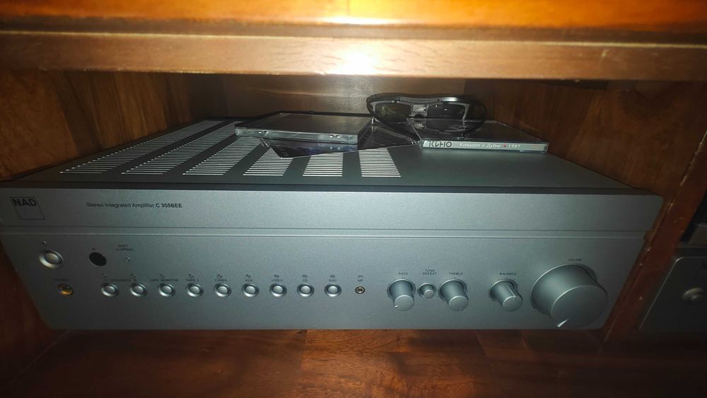 Wzmacniacz NAD 355 BEE