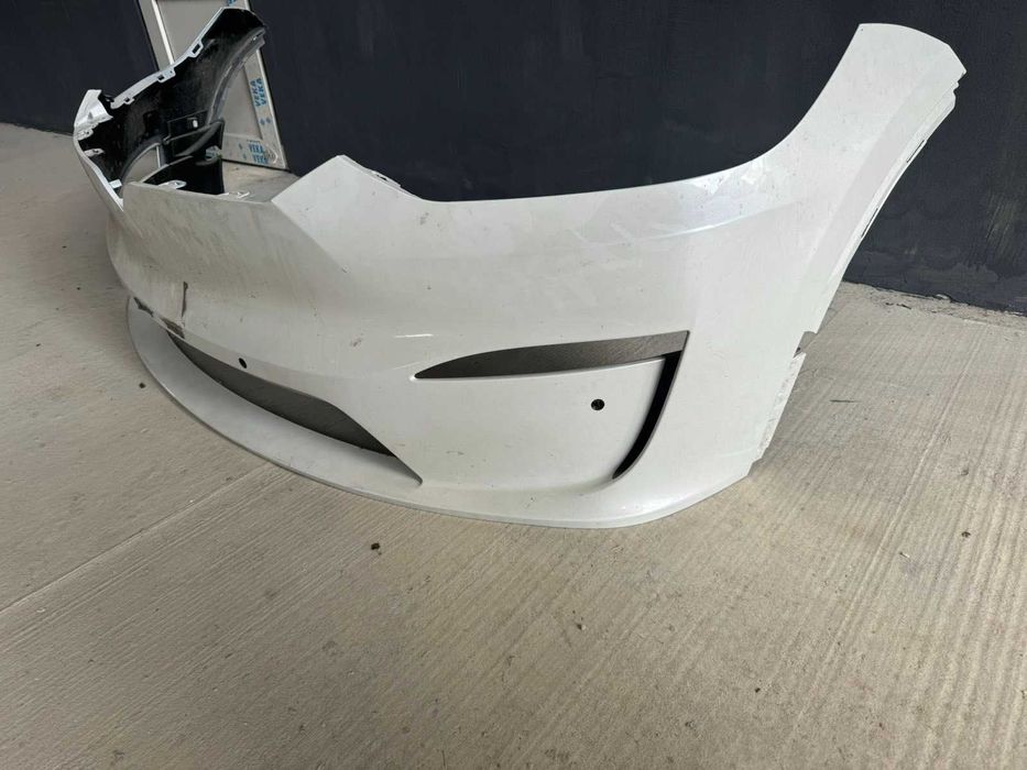 Тесла.Ауді Мерседес відновлення алюмінія рихтовка фарбування поліровка