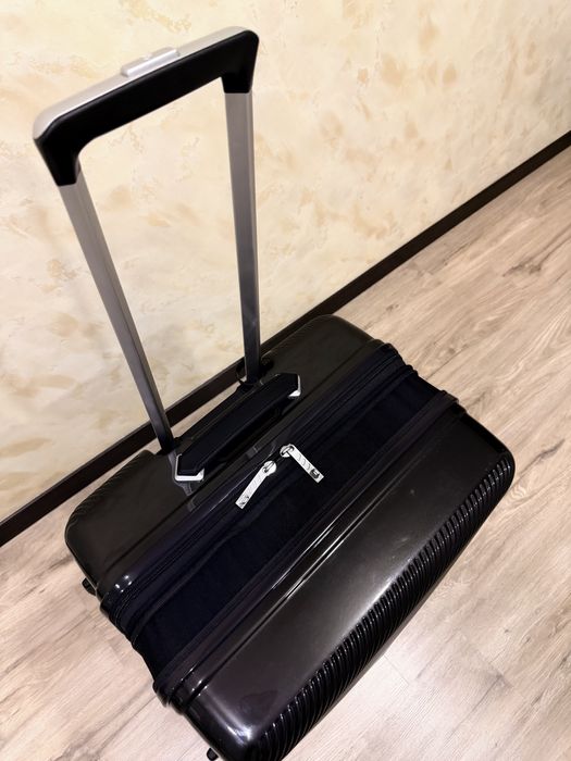 Валіза Samsonite Volant