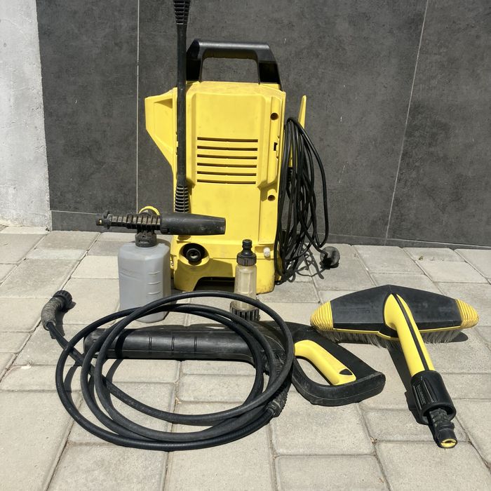 Мийка вимокого тиску Karcher k2.110 під ремонт