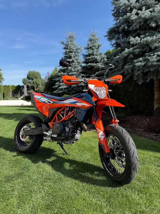 KTM