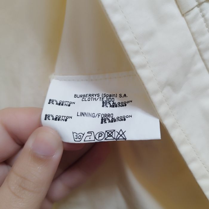 Casaco cor creme Burberry 54