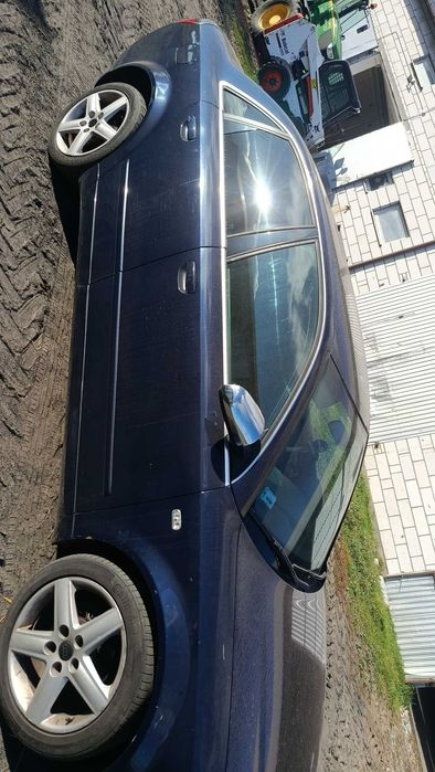 Audi a4 b6 2004.