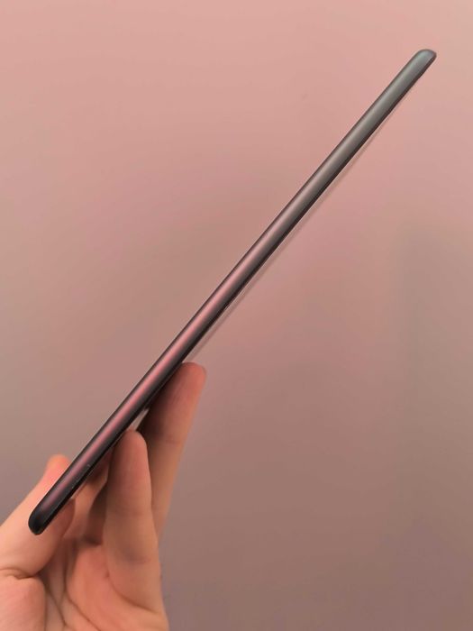 Apple iPad Mini 5 256 ГБ Wi-Fi