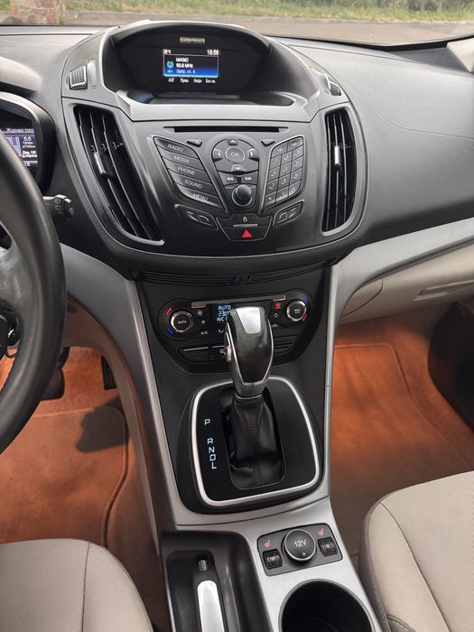 Ford C-Max 2014 VIN 1FADP5AU3FL101901 фото оголошення 13 з 24