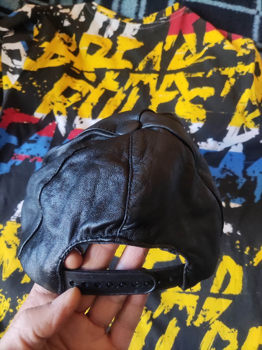 Czapka z daszkiem bejsbolówka skórzana Audi