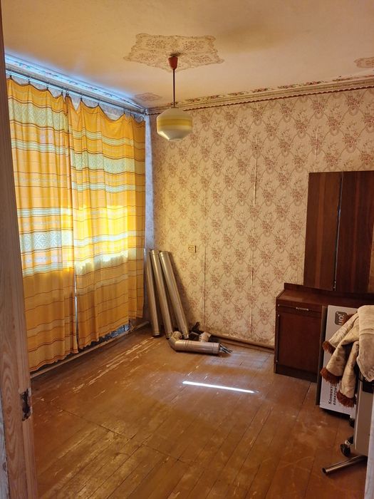 продаж 3-х кімнатної квартири вул. Садова