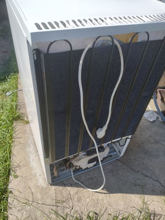 Продам холодильник AEG виробник Німеччина