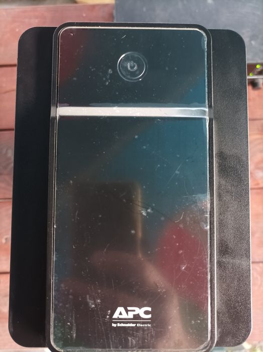 Джерело безперебійного живлення АРС модель BX1600MI