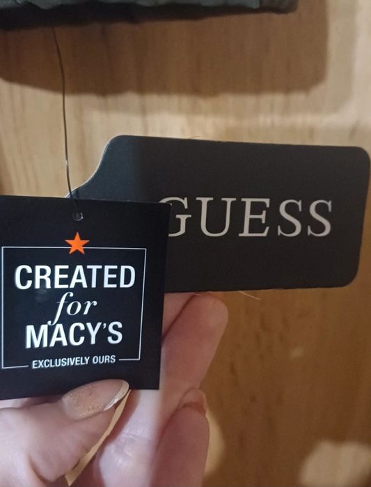 Kurtka Guess nowa z metką