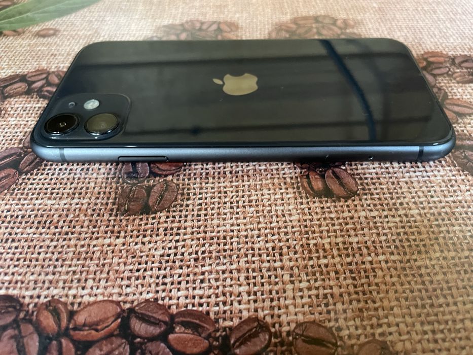 iPhone 11/128gb.