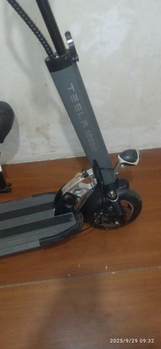 Электросамокат Tesla 10000