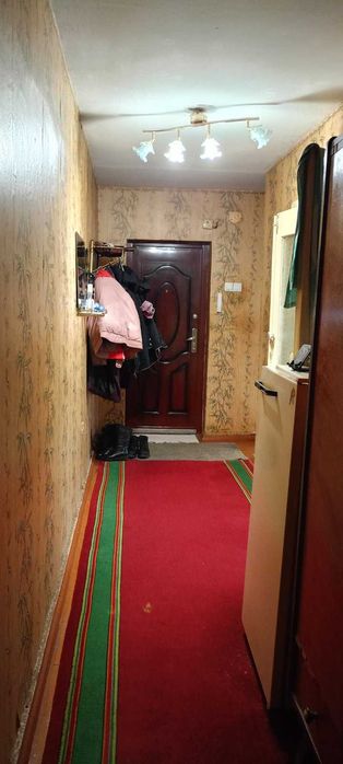 Продам трикімнатну квартиру