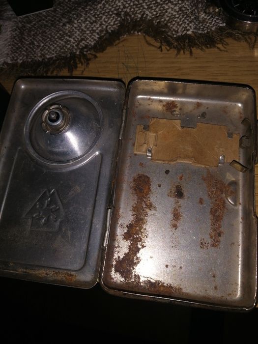 Продам фонарик под квадратную батарею