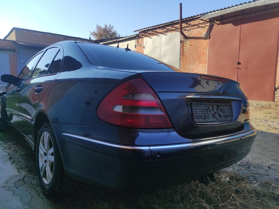 Mercedes-Benz E 320 CDI 3,2 дизель автомат на укр документах