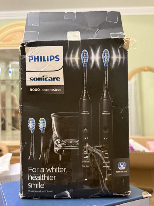 Набор електричних зубних щіток Philips Sonicare 9000 HX9914/63