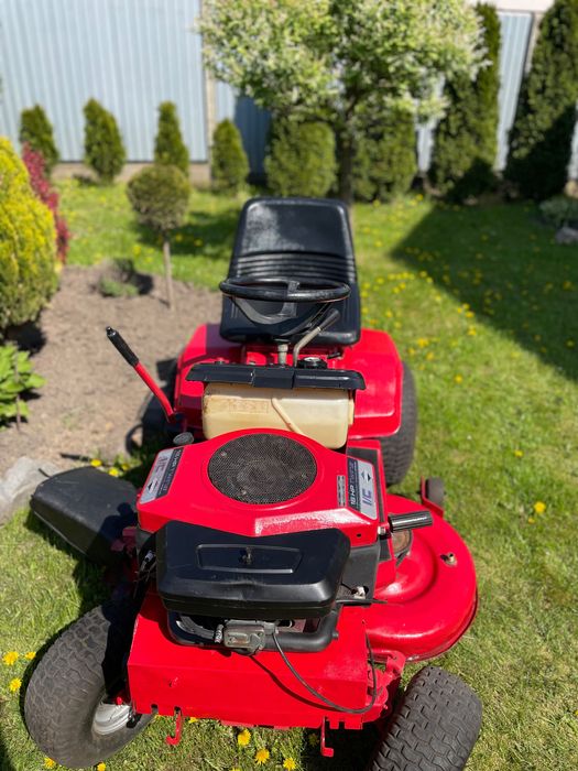 Садовий трактор-косарка Murray 16 к.с