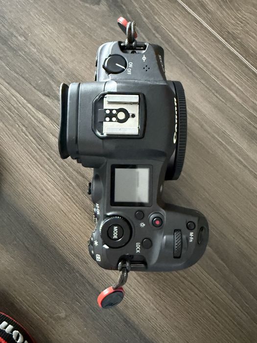 CANON R5 - Com acessórios em execelente estado