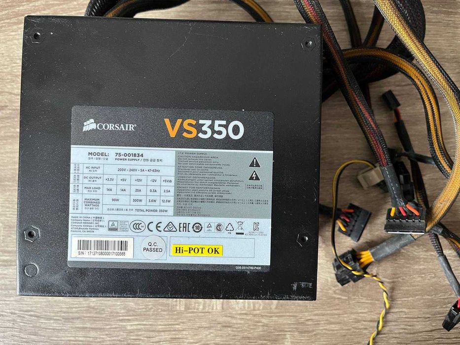 Блок живлення Corsair VS350, 350W — справний, тихий