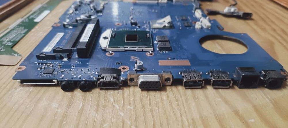 PC portátil Samsung RV720 (componentes)