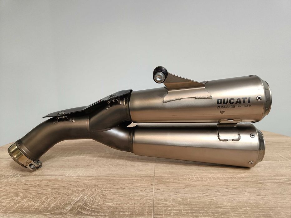 Wydech Tłumik AKRAPOVIC Ducati Panigale