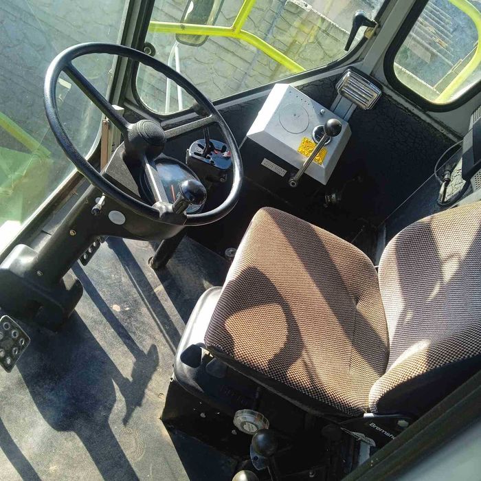 Продам Комбайн  Claas Dominator 38/48