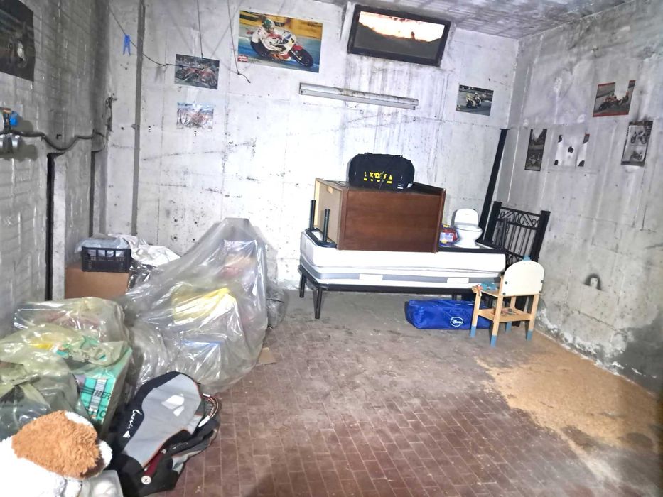 6 кімнат. квартира в елітному районі біля парку в місті Імола (Італія)