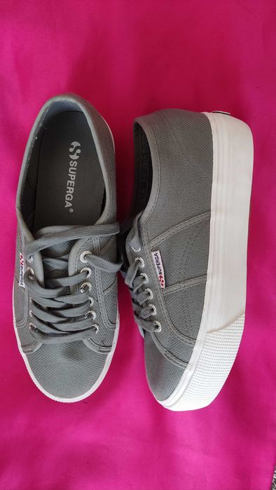 Nowe trampki tenisówki superga